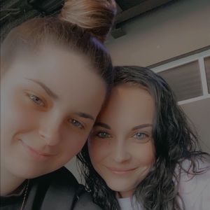 Meet your Posher, Kendall